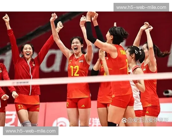 赛场上的瞬息万变，照片里的永恒瞬间——“比赛vs图片”的深度解读